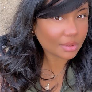 Meet your favorite Posher, Candy 🍭